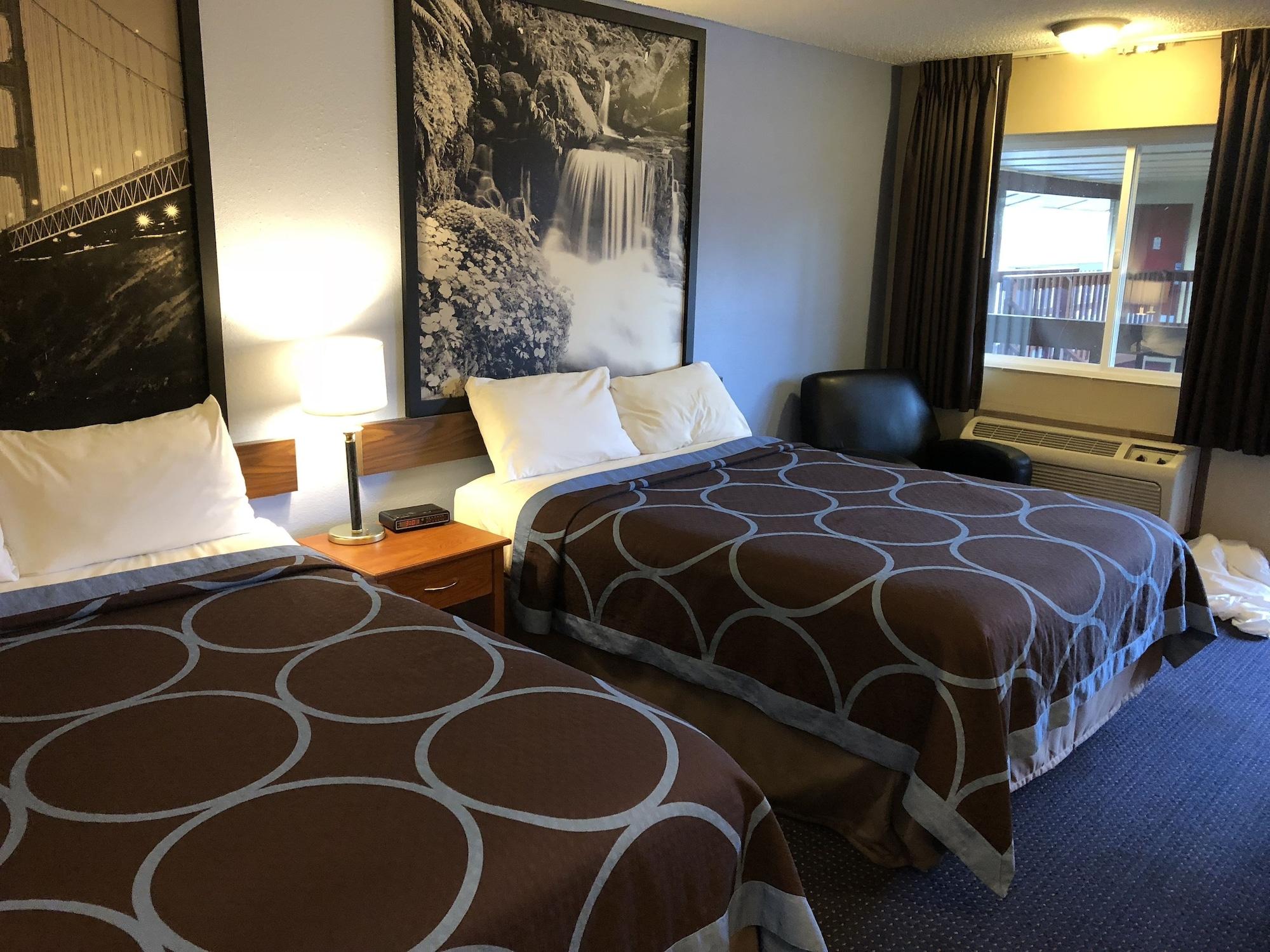Super 8 By Wyndham Albany Motel Buitenkant foto